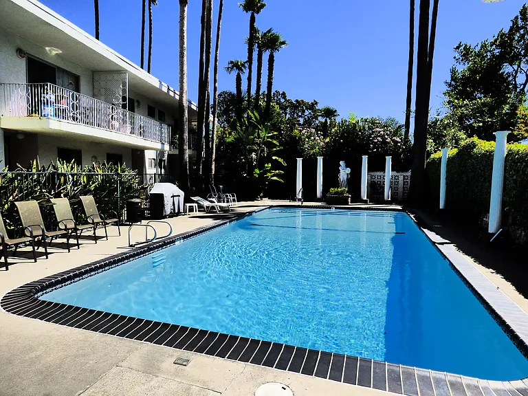 6016 S Land Park Dr — Photo 15