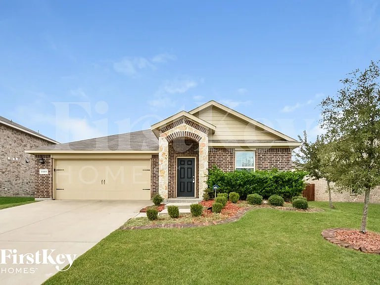 1413 Waco Turner — Photo 1