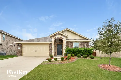 1413 Waco Turner Photo 1