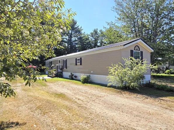 12 Tempesta Way, Norridgewock, ME 04957