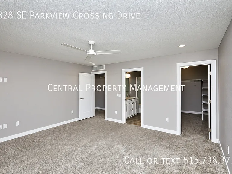 2328 SE Parkview Crossing Dr — Photo 11