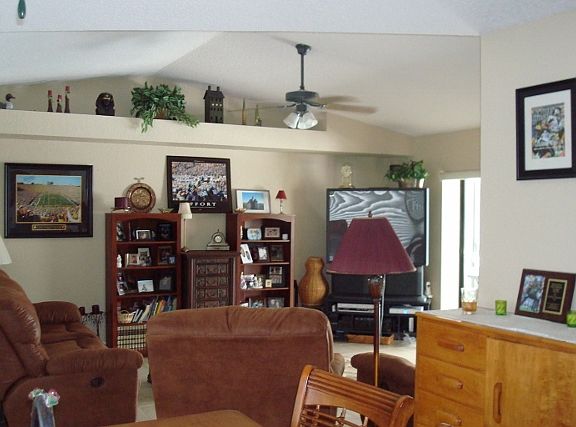 5th image of 843 SE Polynesian Ave