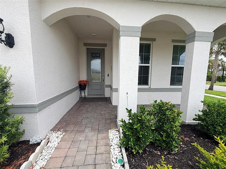 4404 Foggy Oak Ln — Photo 2
