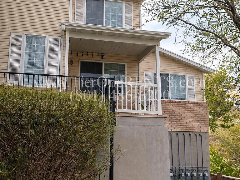 5344 S 3600 W #16 — Photo 1