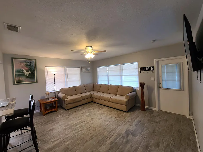 3734 Afton Way — Photo 4