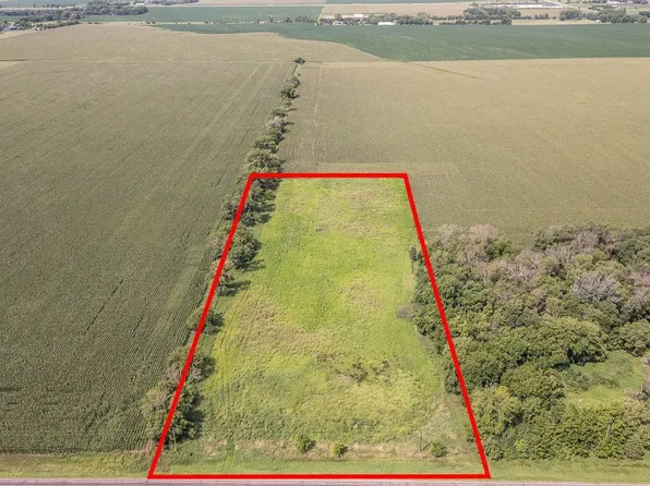 27645 472nd Ave, Harrisburg, SD 57032