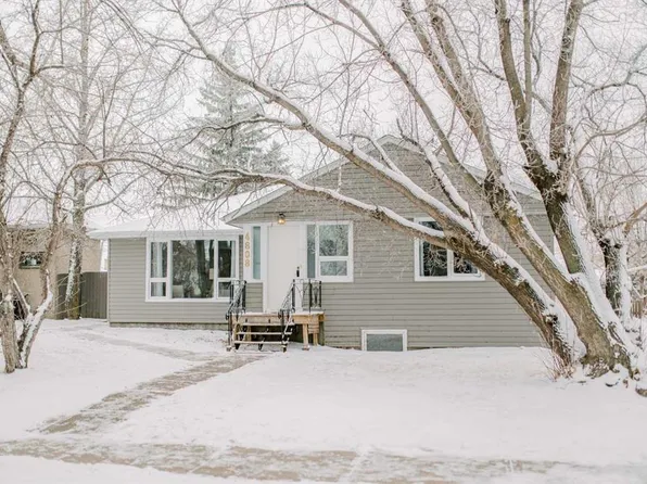 4808 E 53rd St, Stettler, AB T4K 1B1