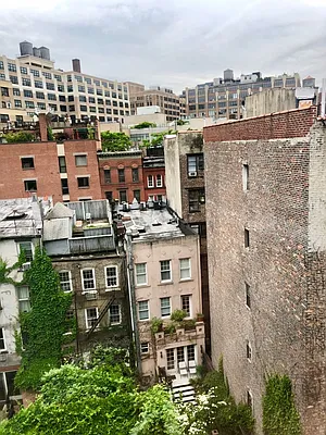 Rented by Stonehenge NYC LLC | media 8