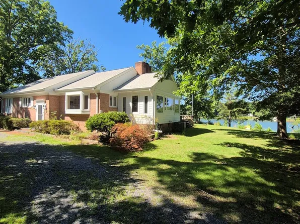 559 Lee Dale Dr, Heathsville, VA 22473
