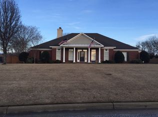 760 Winding Wood Dr, Wetumpka, AL 36093