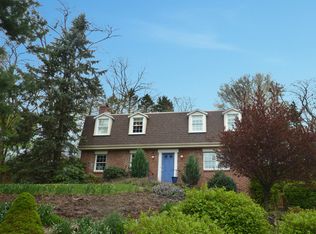 2075 Red Coach Rd, Allison Park, PA 15101