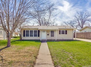 150 Tipperary Ave, San Antonio, TX 78223