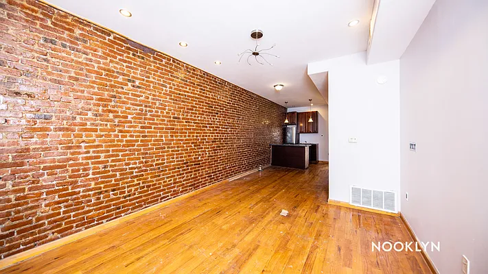 Rented by Nooklyn NYC LLC | media 23