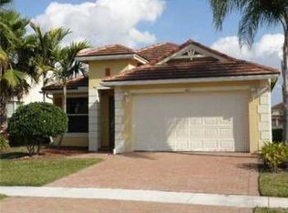 422 Belle Grove Ln, Palm Beach, FL 33413