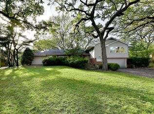 6524 Blackhawk Trl, Indian Head Park, IL