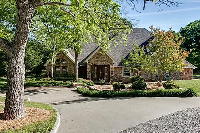 1st image of 22 Eastwood Terrace Dr