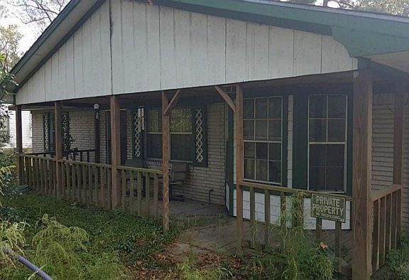 2nd image of 21720 E Memorial Dr