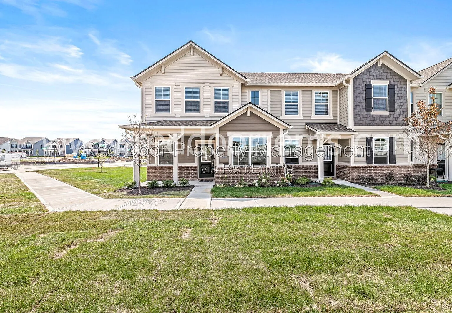 3 bed, 2.5 bath, 1771 sqft, $2,020 — Photo 3