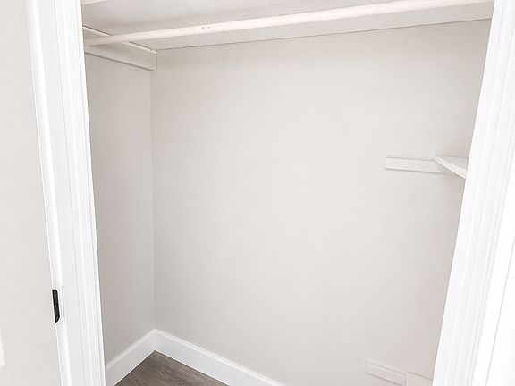 4th image of 521 Avenue C #D