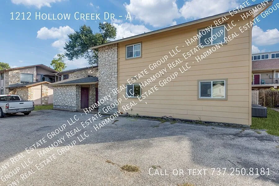 1212 Hollow Creek Dr #A