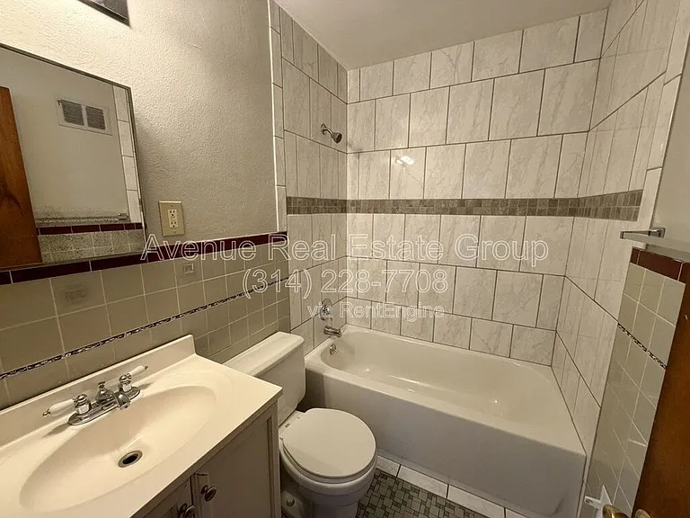 9905 Iveland Dr — Photo 6