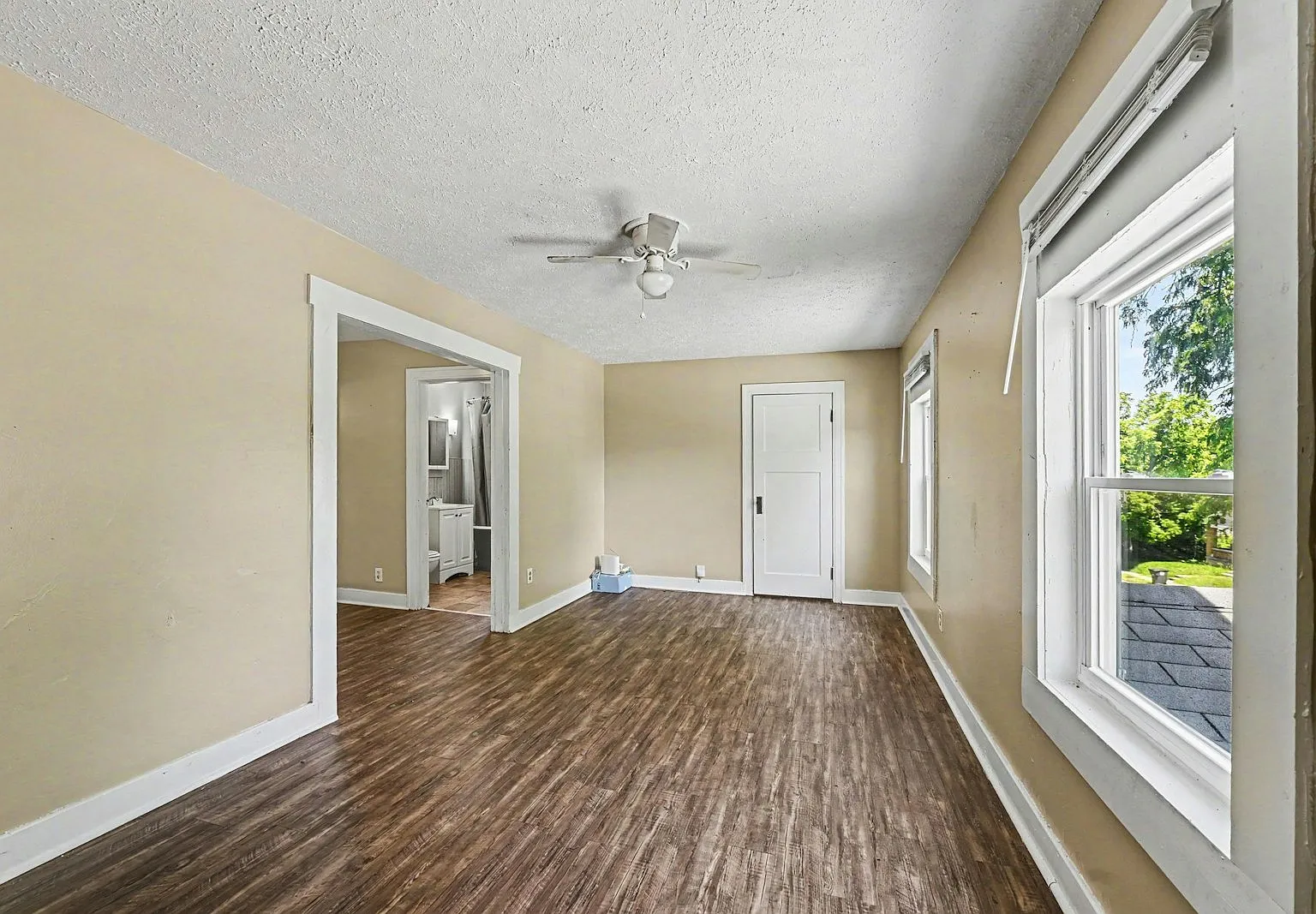 427 Kolping Avenue, Unit 429 — Photo 3