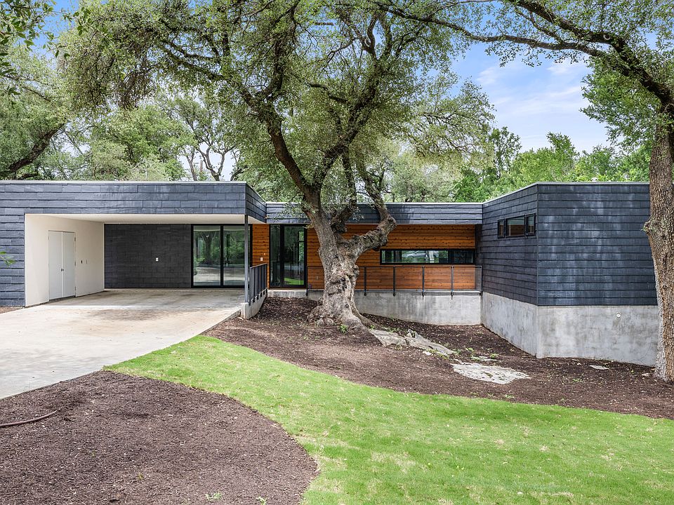 1st image of 9400 Shady Oaks Dr