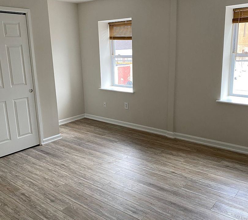 1st image of 1322 N 17th St #8441171