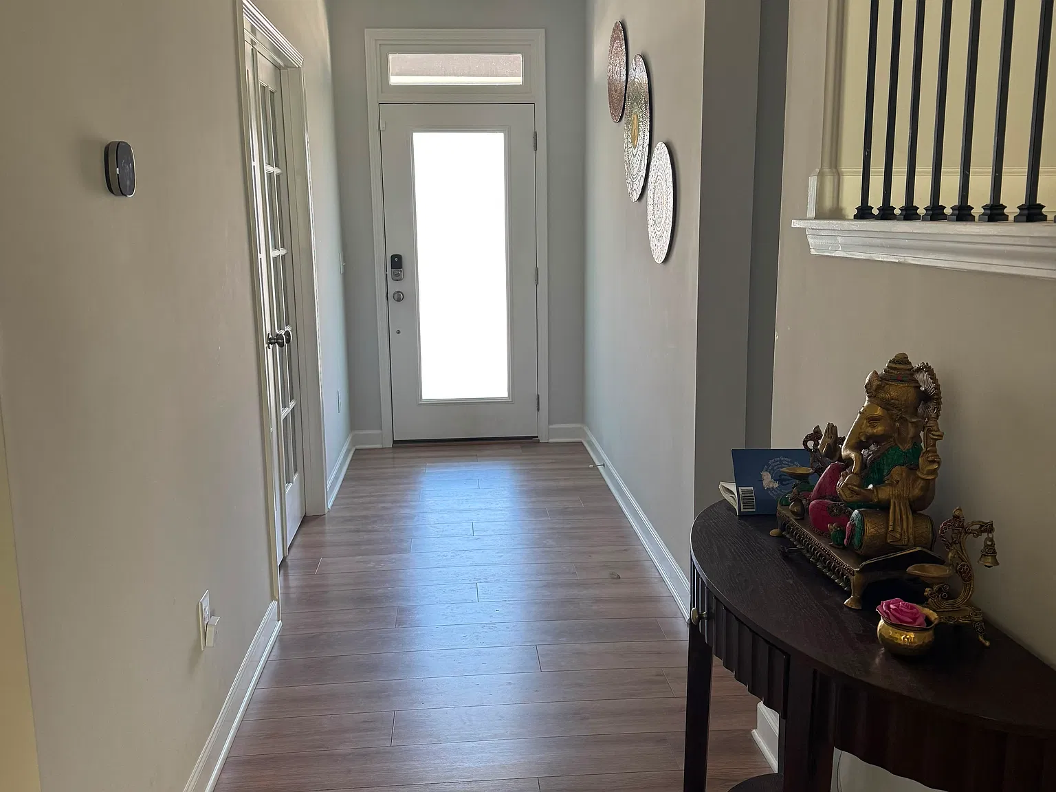 5 bed, 3400 sqft, $3,595 — Photo 2