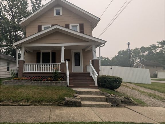 2nd image of 526 Grant Ave
