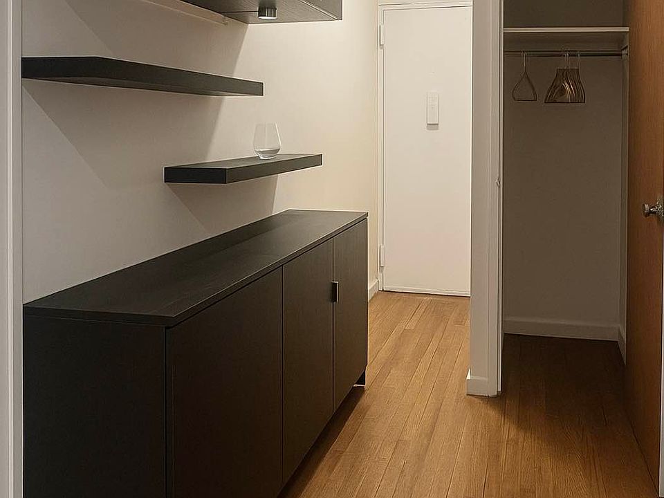 2nd image of 236 E 82nd St APT 1C