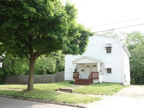 391 Fuller St, Akron, OH 44306