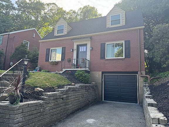 3rd image of 625 12th St