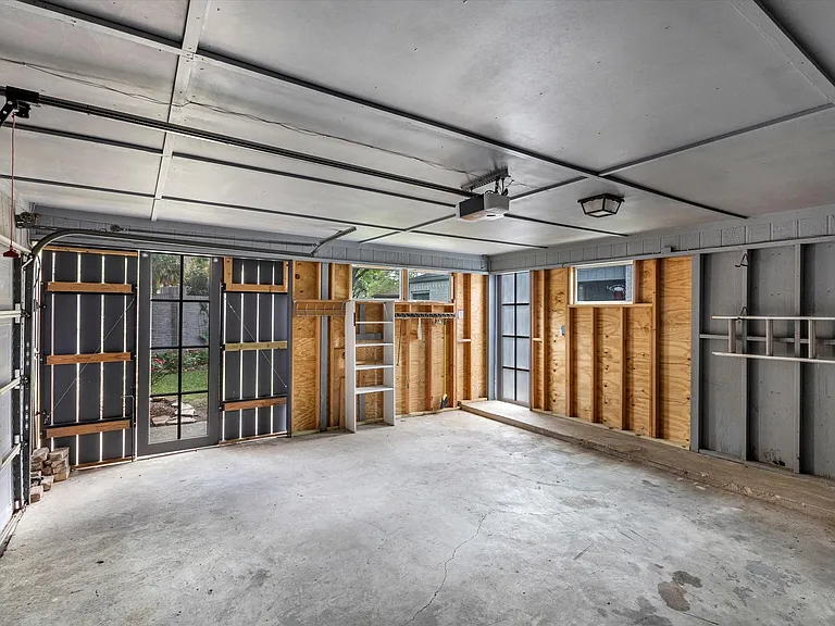 8327 Silvan Wind Ln — Photo 23