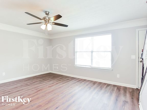 3rd image of 204 Merritt Dr