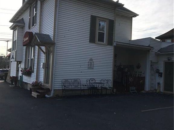 4th image of 512 Oswego St
