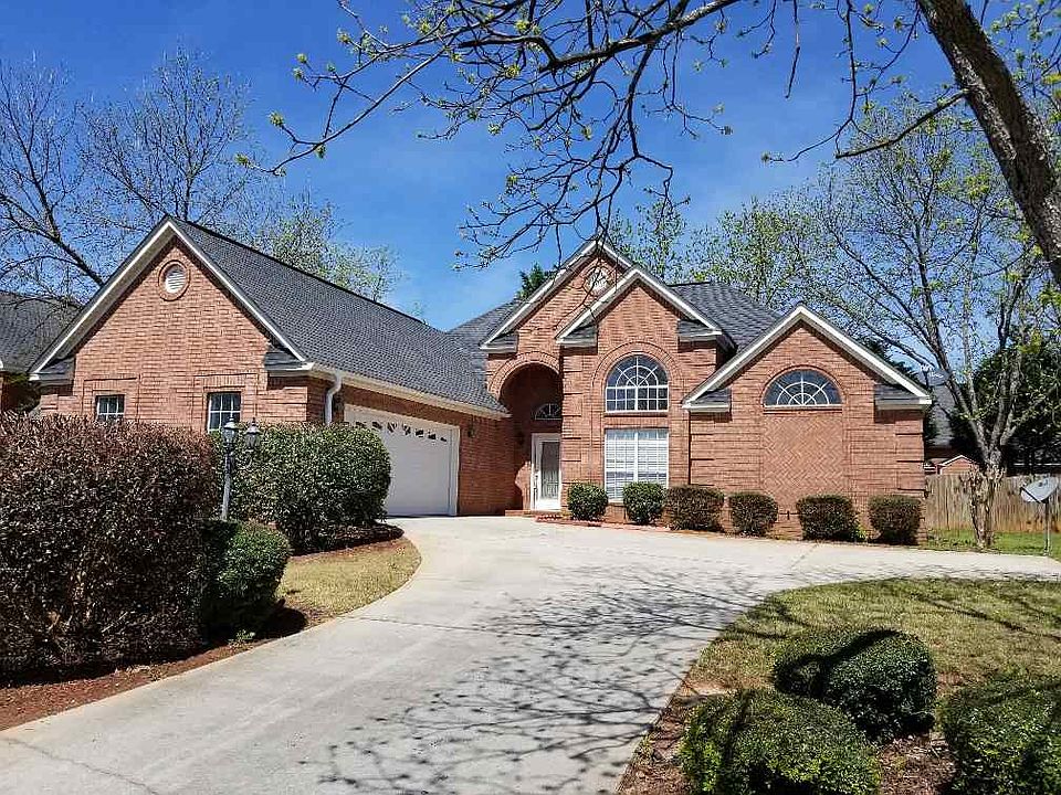 1st image of 112 Saint Marlo Dr