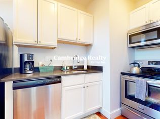 1871 Beacon St #3T, Brookline, MA 02445