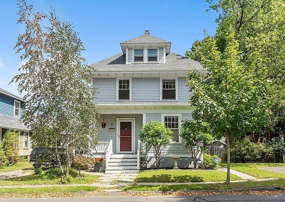 1st image of 92 Lamoille Ave