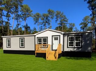 259 Islands Dr, Midway, GA 31320