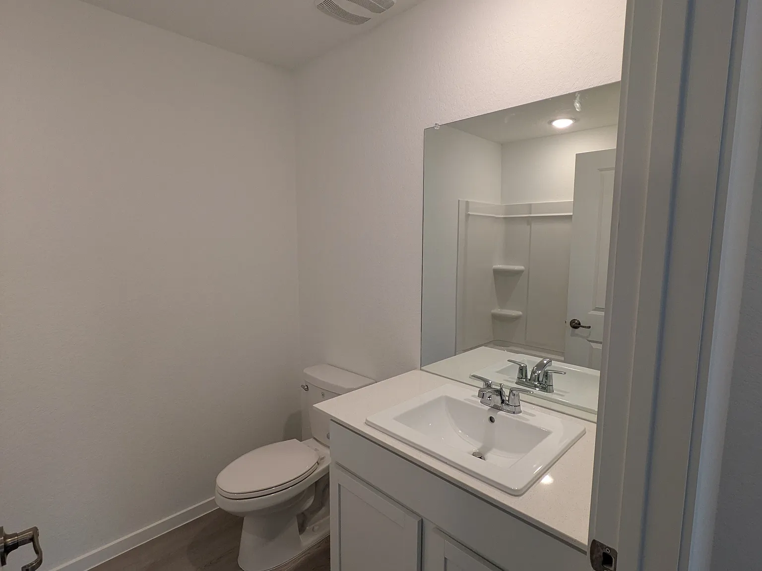 4 bed, 2.5 bath, 1692 sqft, $1,693 — Photo 4