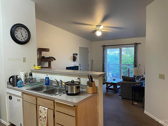 5th image of 1310 W A St APT 204