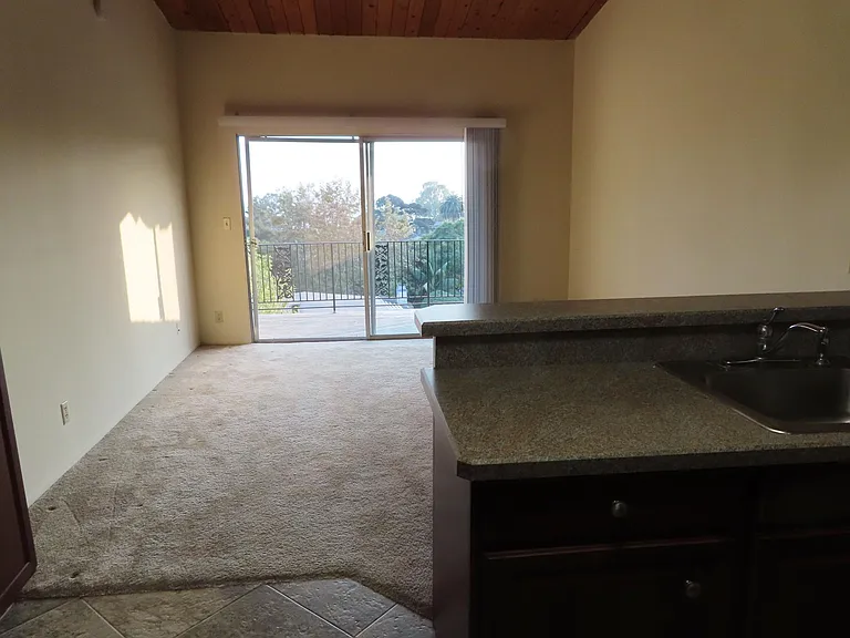 160 Evans Ave #24 — Photo 8