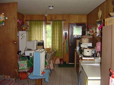 4th image of 709 16th Ave W