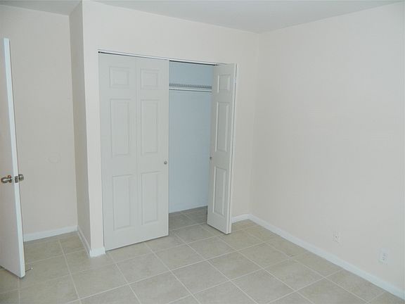 5th image of 101 NE 41st St #3A