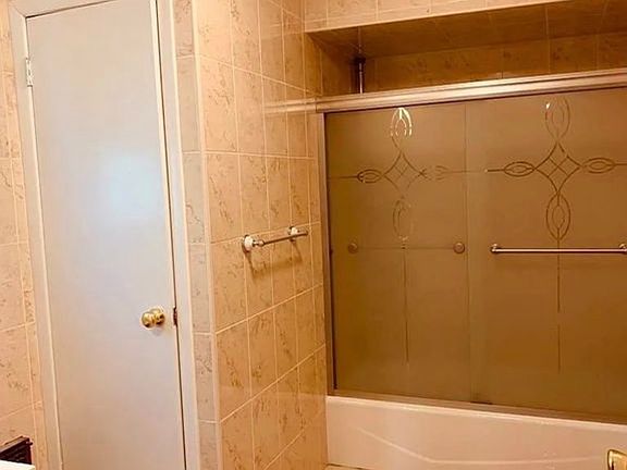 5th image of 20 E 34th St Floor 2