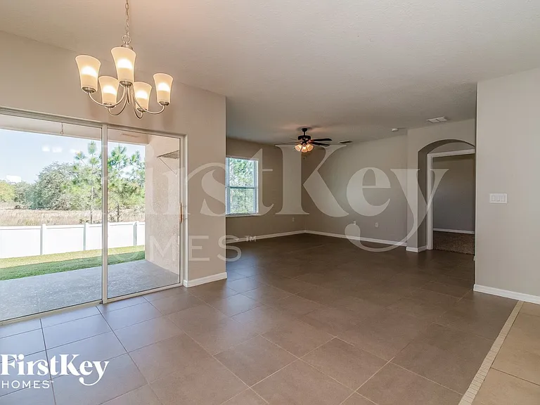842 Freedom Blvd — Photo 4