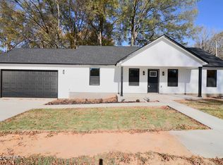 1641 Osborne St, Humboldt, TN 38343