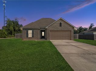 39534 Island Trace Blvd, Ponchatoula, LA 70454