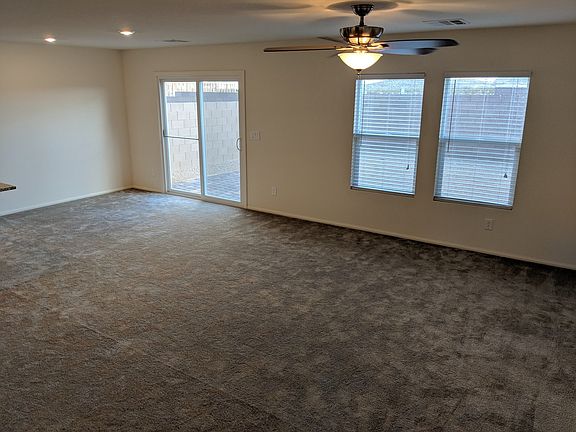 3rd image of 9729 Cluny Ave